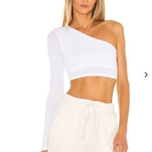 Alo Body Wave Crop One Shoulder Long Sleeve Top in White Small